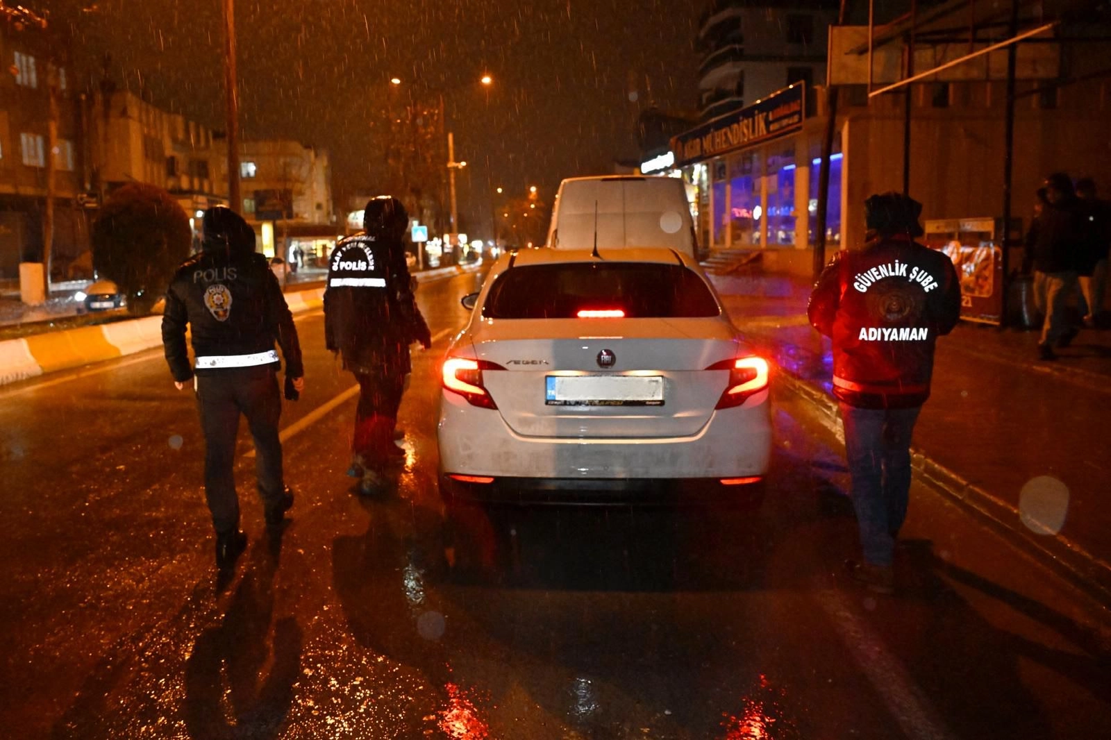 Adıyaman&rsquo;da &ldquo;Huzurlu Sokaklar-3&rdquo; denetimleri