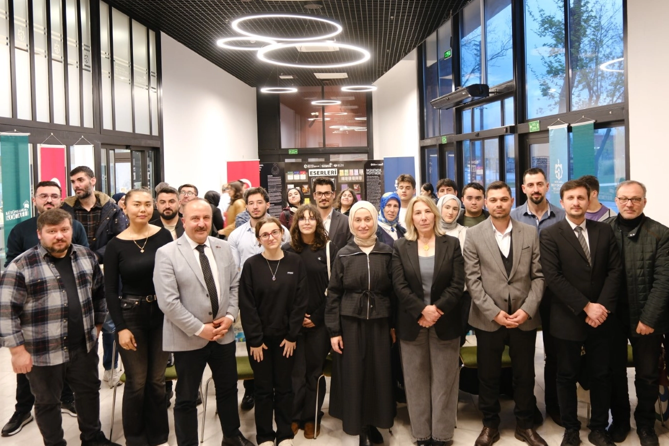 Orta&ccedil;ağ T&uuml;rk d&uuml;nyasına yolculuk