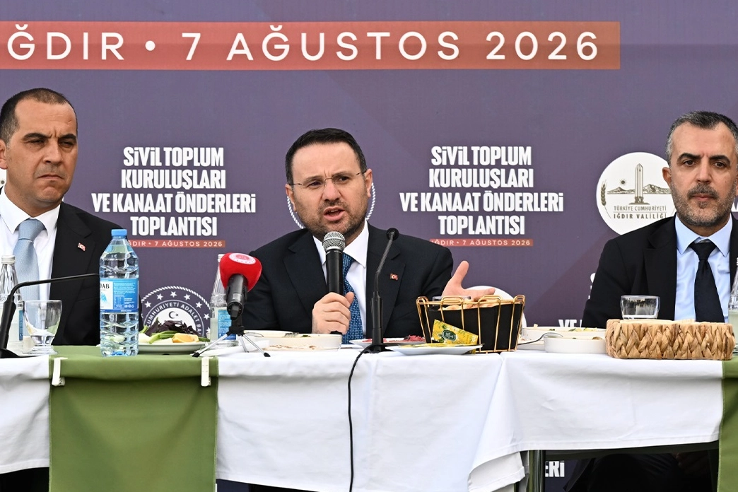 Akın G&uuml;rlek: &Ouml;rg&uuml;t silahları bırakacak, mağaraları boşaltacak