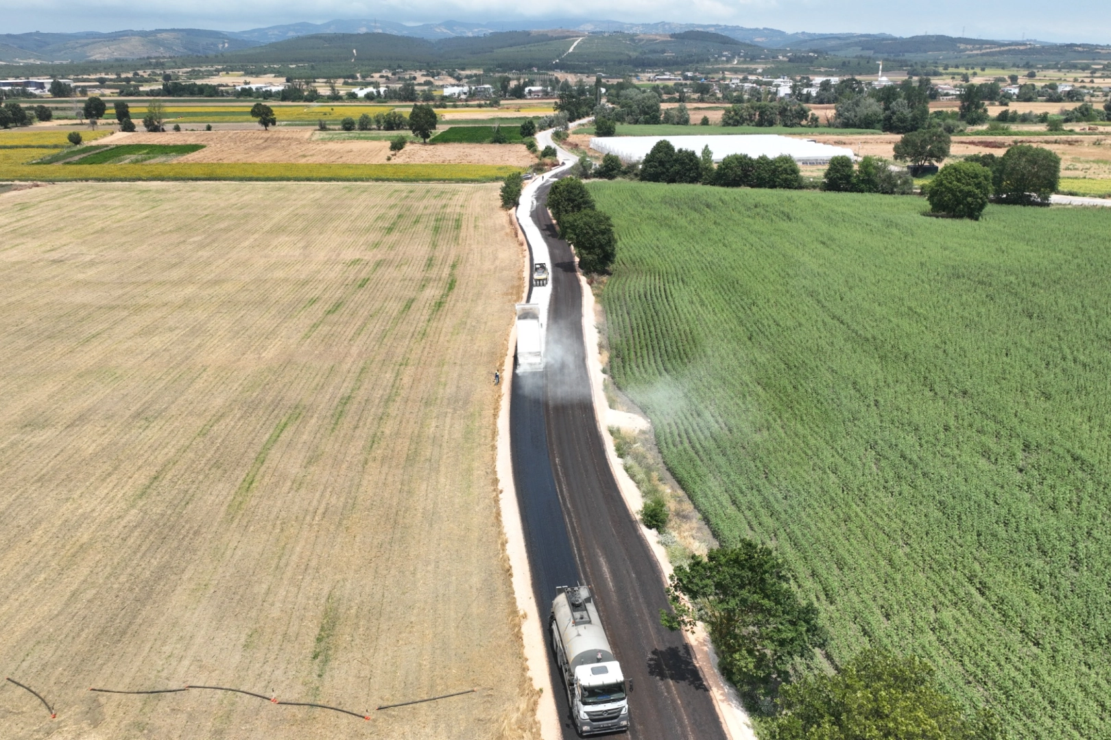 Bursa B&uuml;y&uuml;kşehir&rsquo;den Nil&uuml;fer&rsquo;de yol yenileme &ccedil;alışması