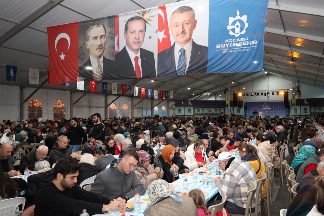 Kocaeli'de Ramazan &Ccedil;adırı&rsquo;nda her g&uuml;n binlerce kişiye iftar
