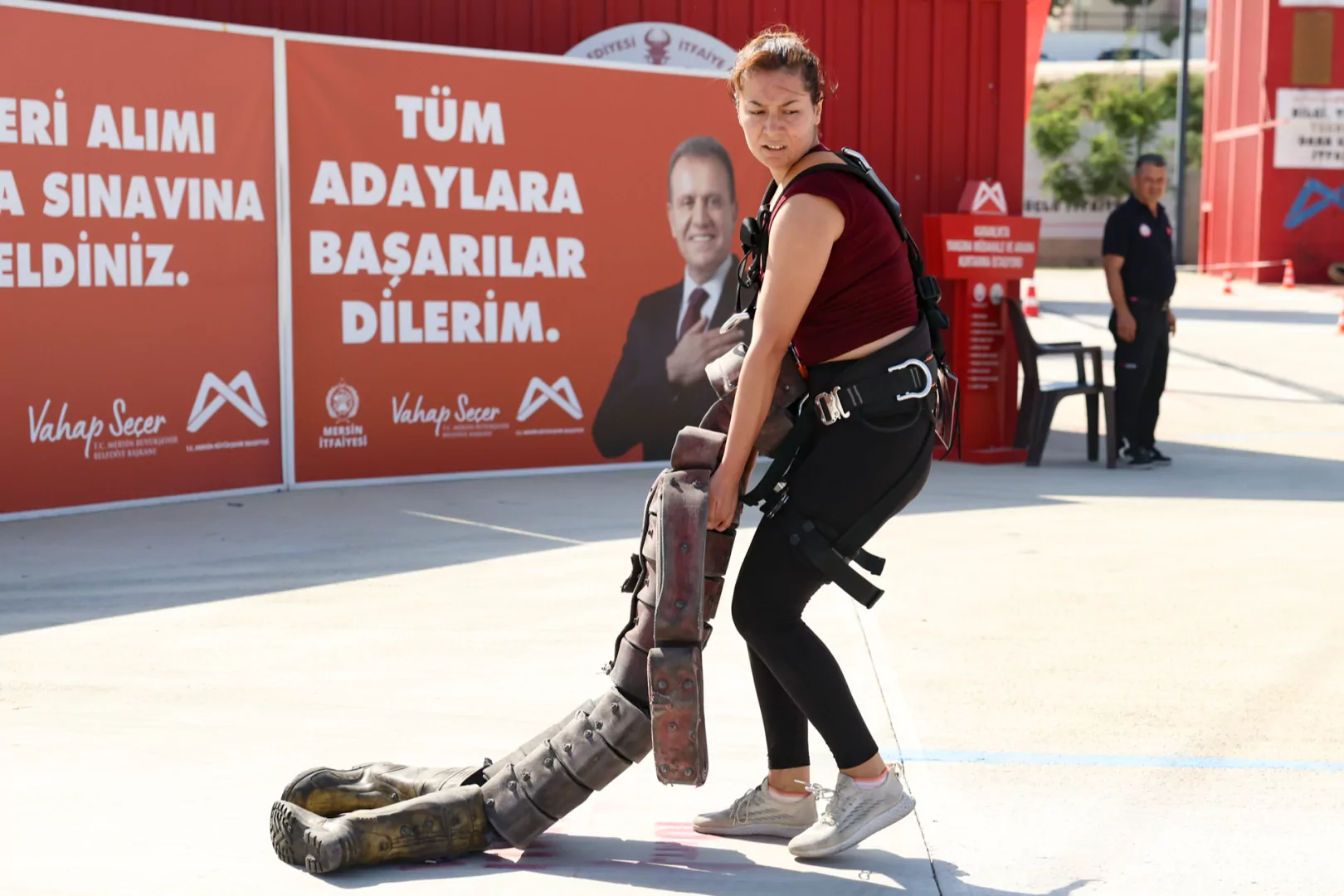 İtfaiye eri olmak i&ccedil;in kıyasıya yarıştılar