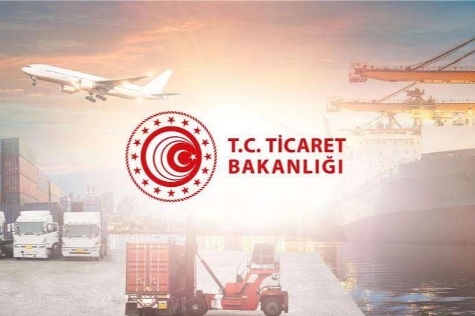 Ticaret Bakanlığı'ndan ithalat d&uuml;zenlemesi... G&uuml;mr&uuml;k vergileri ve g&ouml;zetim uygulamaları g&uuml;ncellendi
