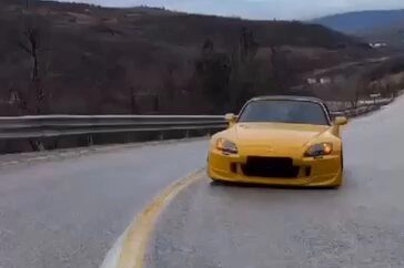 Bursa İneg&ouml;l&rsquo;de drift yapan s&uuml;r&uuml;c&uuml; sosyal medya paylaşımıyla yakalandı!