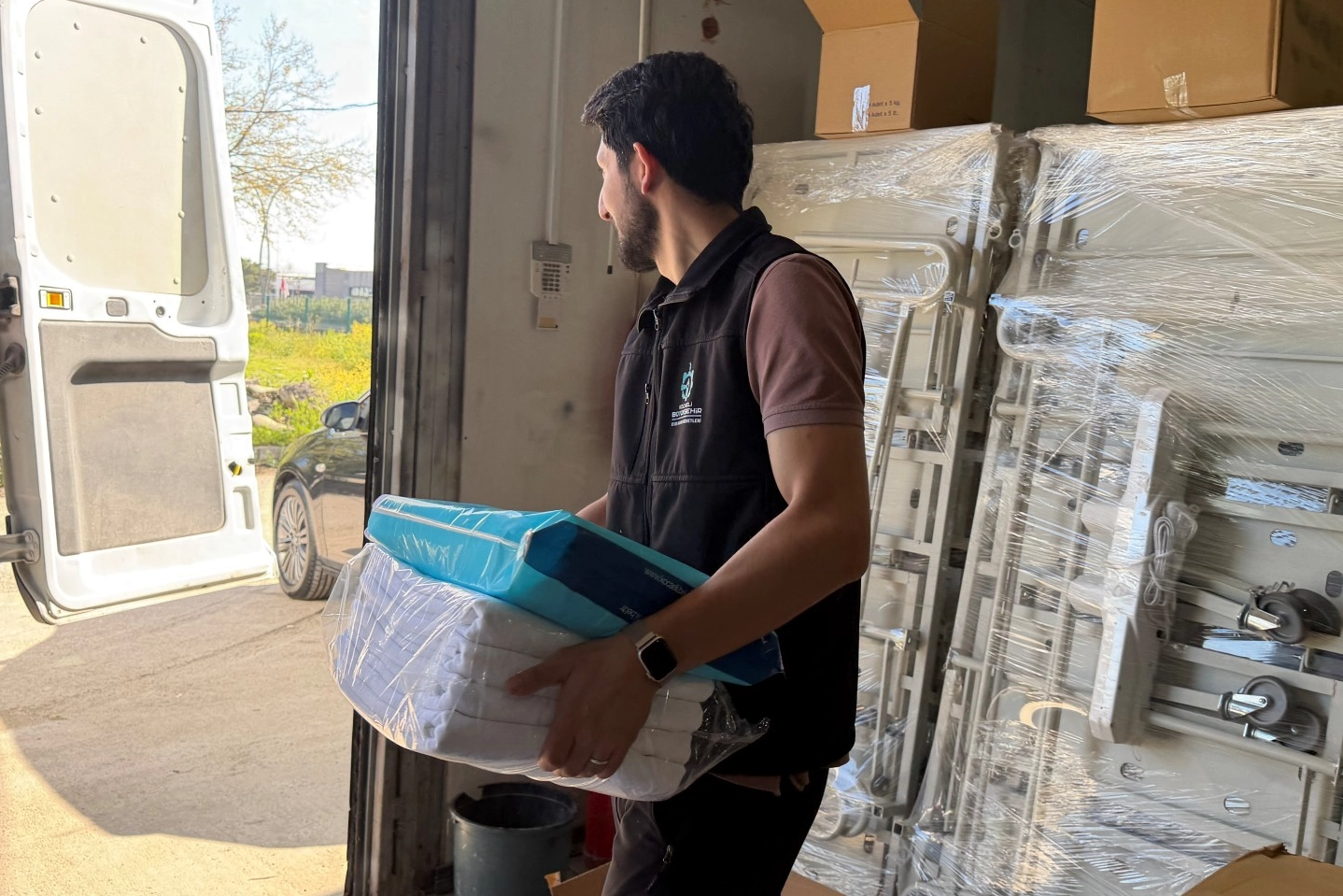 Kocaeli B&uuml;y&uuml;kşehir&rsquo;den ihtiya&ccedil; sahiplerine hayati destek