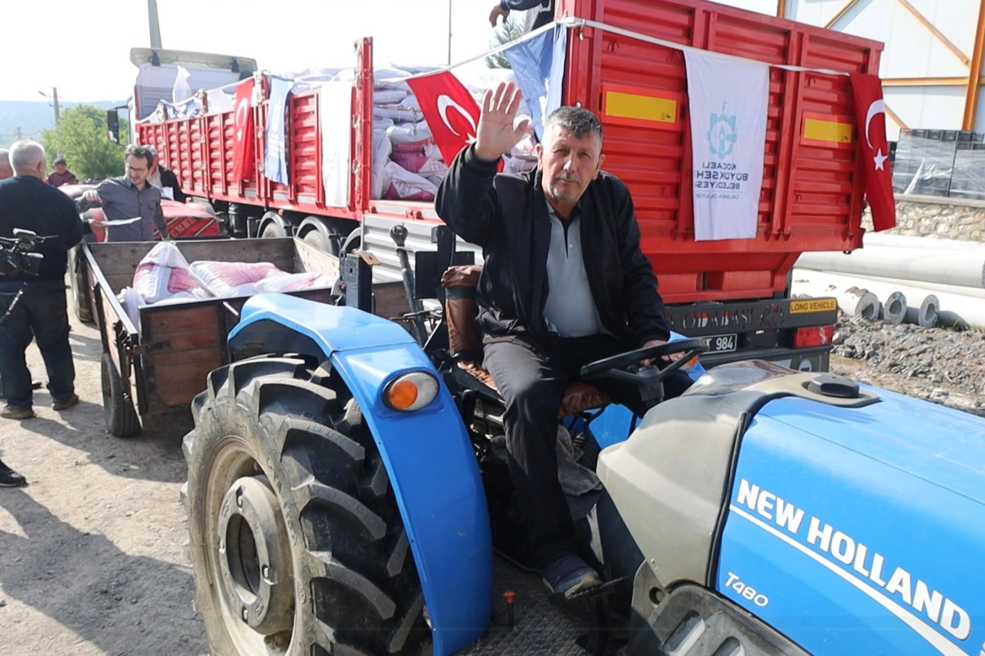 Kocaeli'den &ccedil;ift&ccedil;ilere 3 b&uuml;y&uuml;k tarımsal destek
