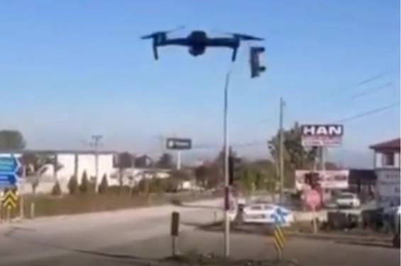 D&uuml;zce'de drone destekli trafik denetimleri s&uuml;r&uuml;yor