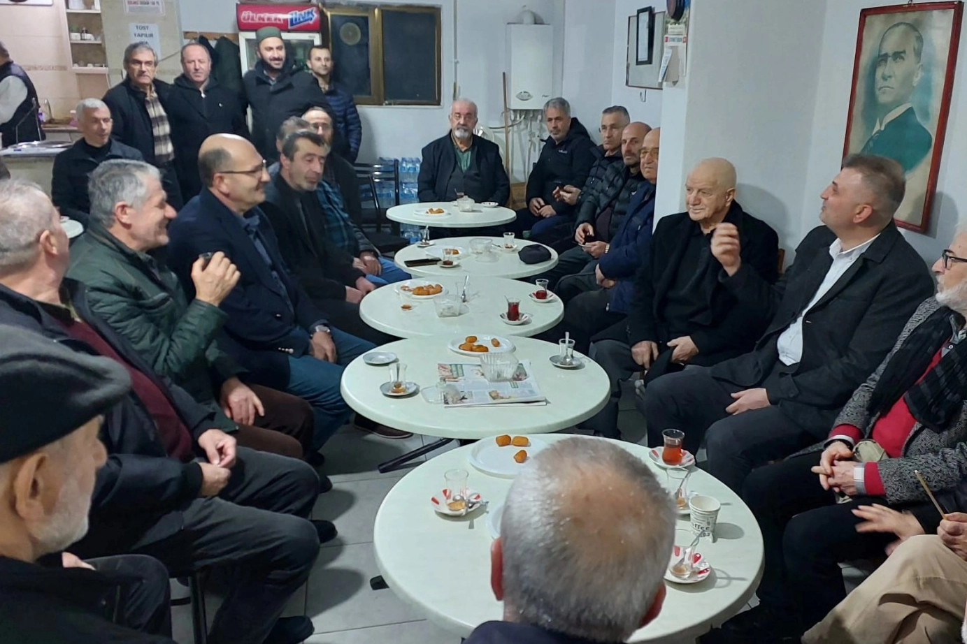 G&ouml;lc&uuml;k'te Başkan Sezer&rsquo;den Değirmendere&rsquo;de g&ouml;n&uuml;l k&ouml;pr&uuml;s&uuml;