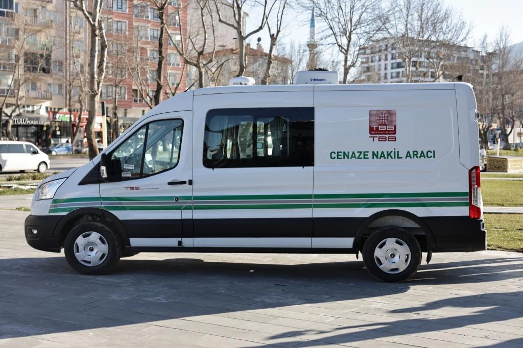K&uuml;tahya'ya TBB&rsquo;den cenaze nakil aracı hibesi