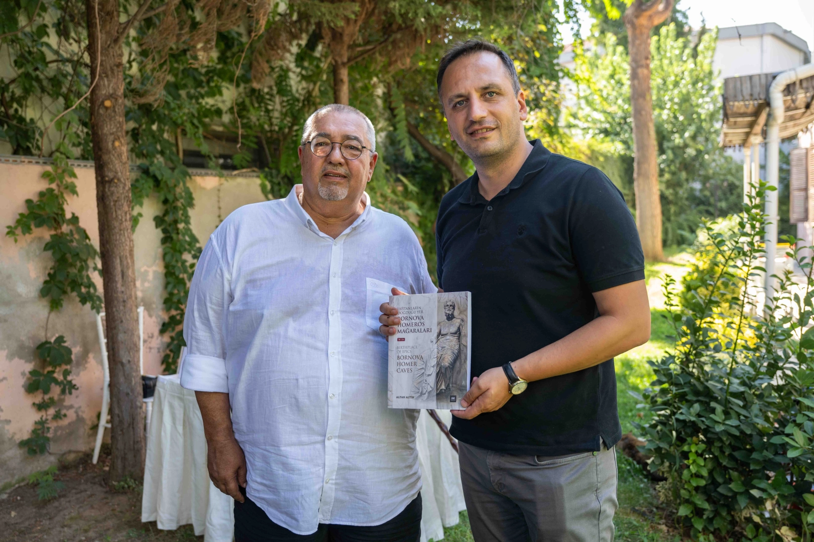Homeros&rsquo;un destansal izleri Bornova&rsquo;da kitaplaştı
