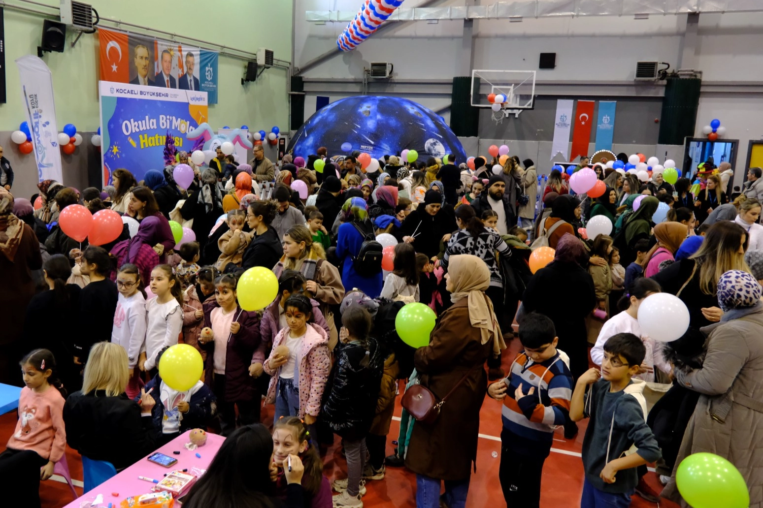 Kocaeli'de &ldquo;Okula Bi&rsquo; Mola&rdquo; etkinlikleri Karam&uuml;rsel&rsquo;i coşturdu