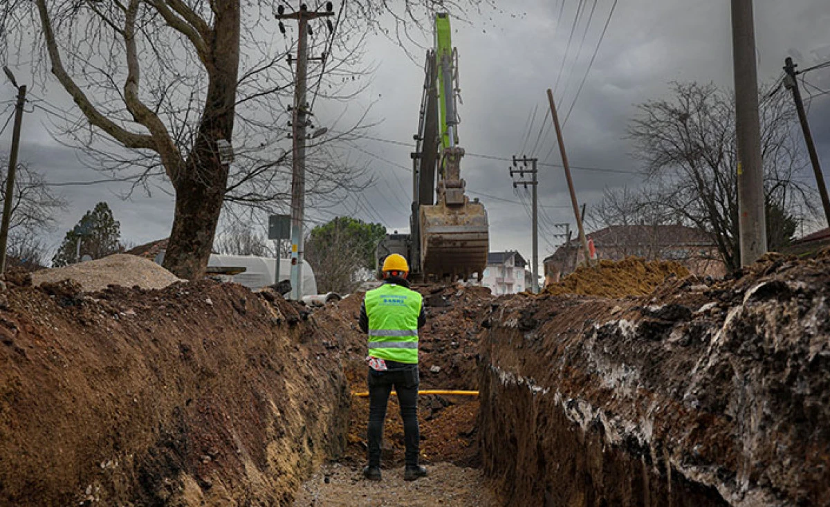 3 Bin 500 Metrelik Yeni Hat, Yağmur Sularını G&uuml;venle Kaynaklara Taşıyacak