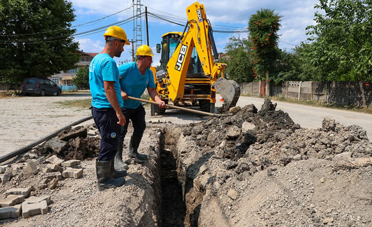 Akyazı Kızılcıkorman Mahallesi&rsquo;nin İ&ccedil;me Suyu Altyapısı Yenileniyor