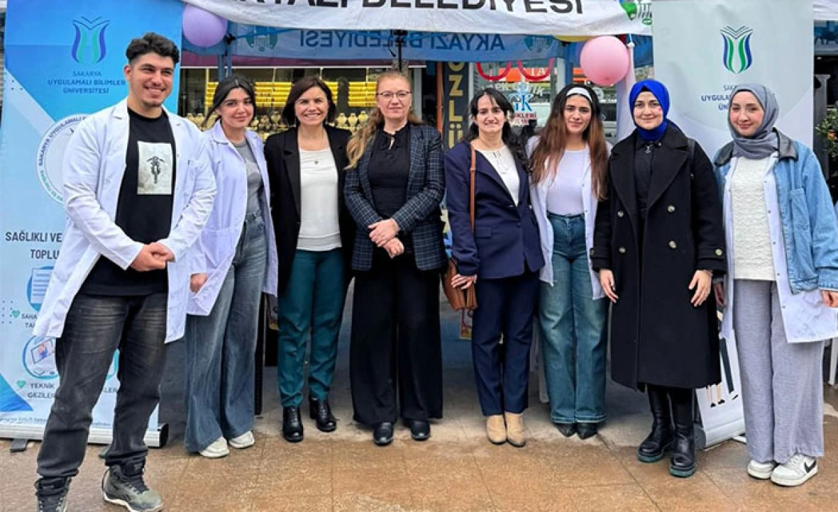 Akyazı&rsquo;da Sağlık Sokağı Kurdular