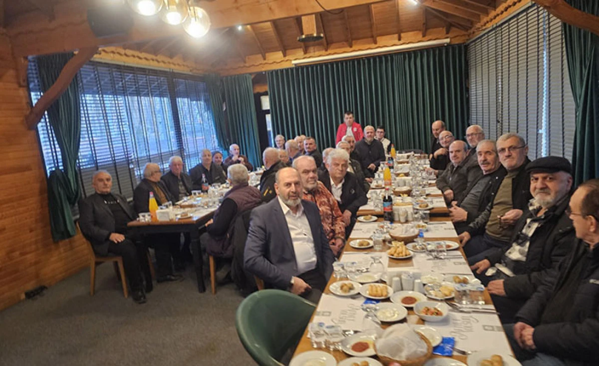 Aşkale&rsquo;nin Silah Arkadaşları 45 Yıl Sonra Sakarya&rsquo;da Buluştu                                                            