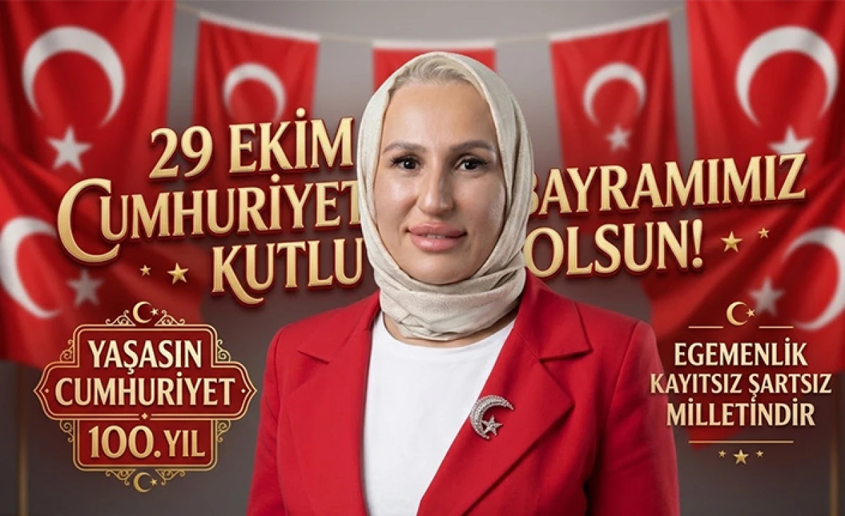 Aslı &Ccedil;am&rsquo;dan 29 Ekim Cumhuriyet Bayramı Mesajı