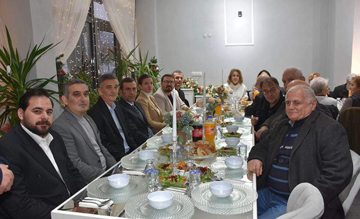 Bayraktar&rsquo;dan Ayrıştırıcı Paylaşıma Tepki