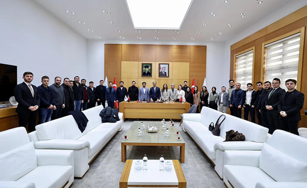 Bilim Merkezi, AFA, AKM Ve Şehir K&uuml;t&uuml;phanesi Gen&ccedil;liğin Yarınına İmza Olacak