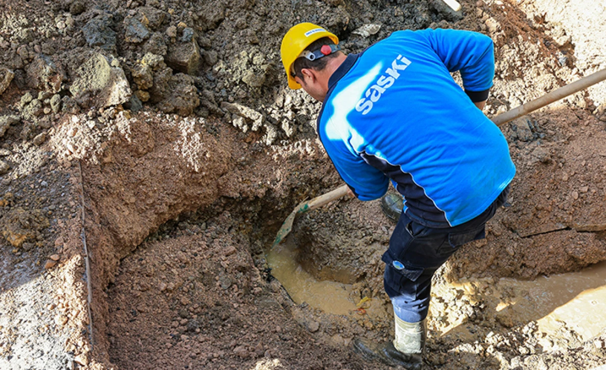 Bir Şehirde Suyun Yarısını Yolda Kaybetmek Şehrin İyi Yönetilmediğinin İtirafıdır
