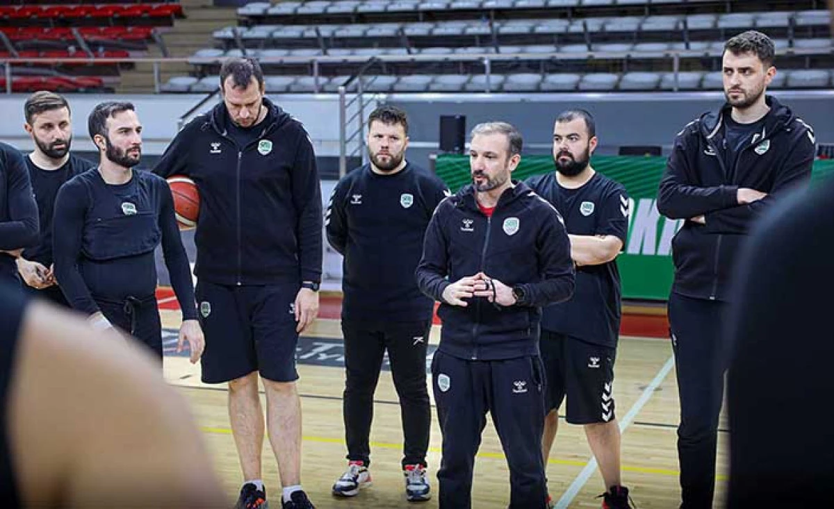 B&uuml;y&uuml;kşehir Basketbol Play-Off Hazırlıklarını S&uuml;rd&uuml;r&uuml;yor