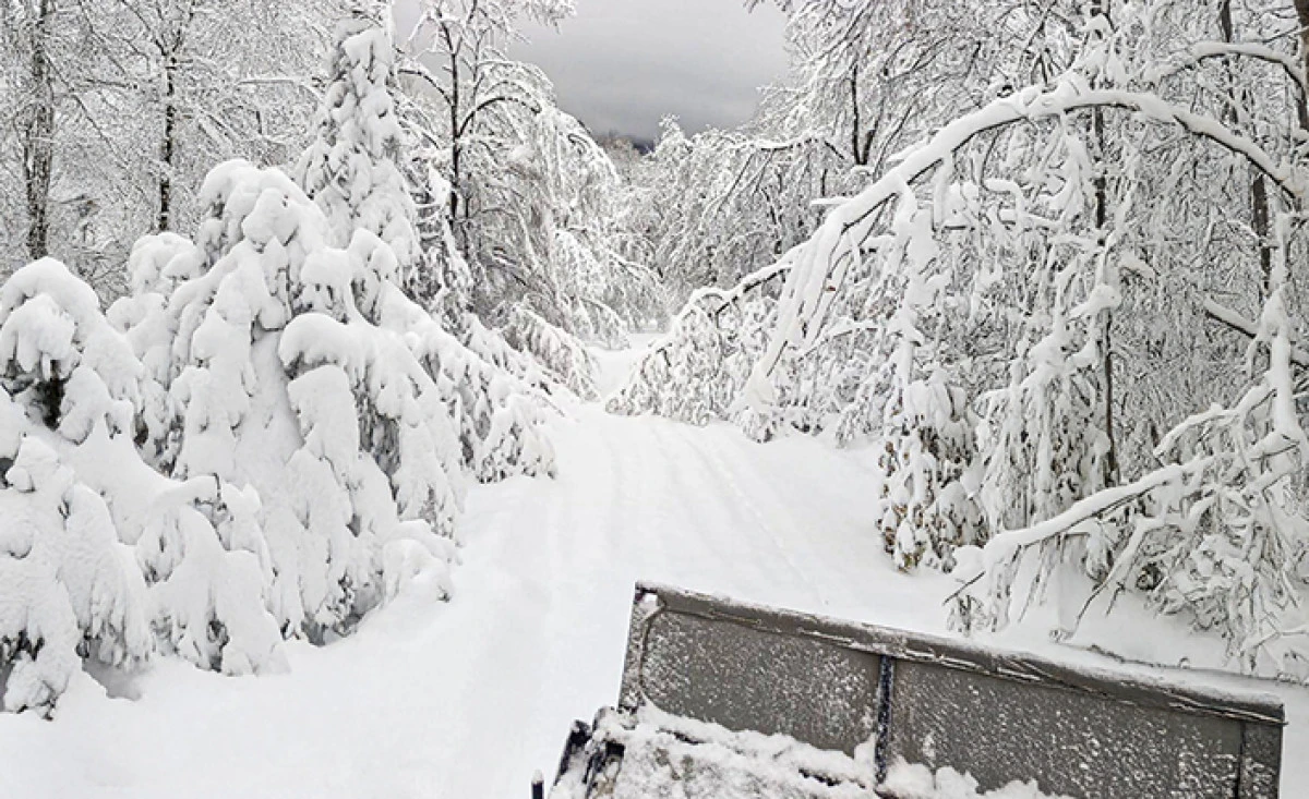 B&uuml;y&uuml;kşehir&rsquo;den G&uuml;ncel Kar Raporu: 31 Yol A&ccedil;ıldı, 4&rsquo;&uuml;nde &Ccedil;alışma S&uuml;r&uuml;yor
