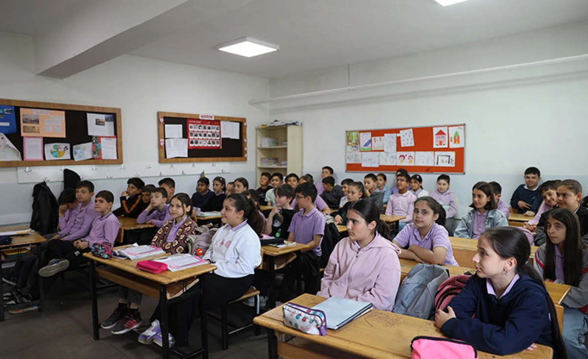 B&uuml;y&uuml;kşehir&rsquo;den &Ouml;ğrencilere &Ccedil;evre Ve İklim Eğitimi