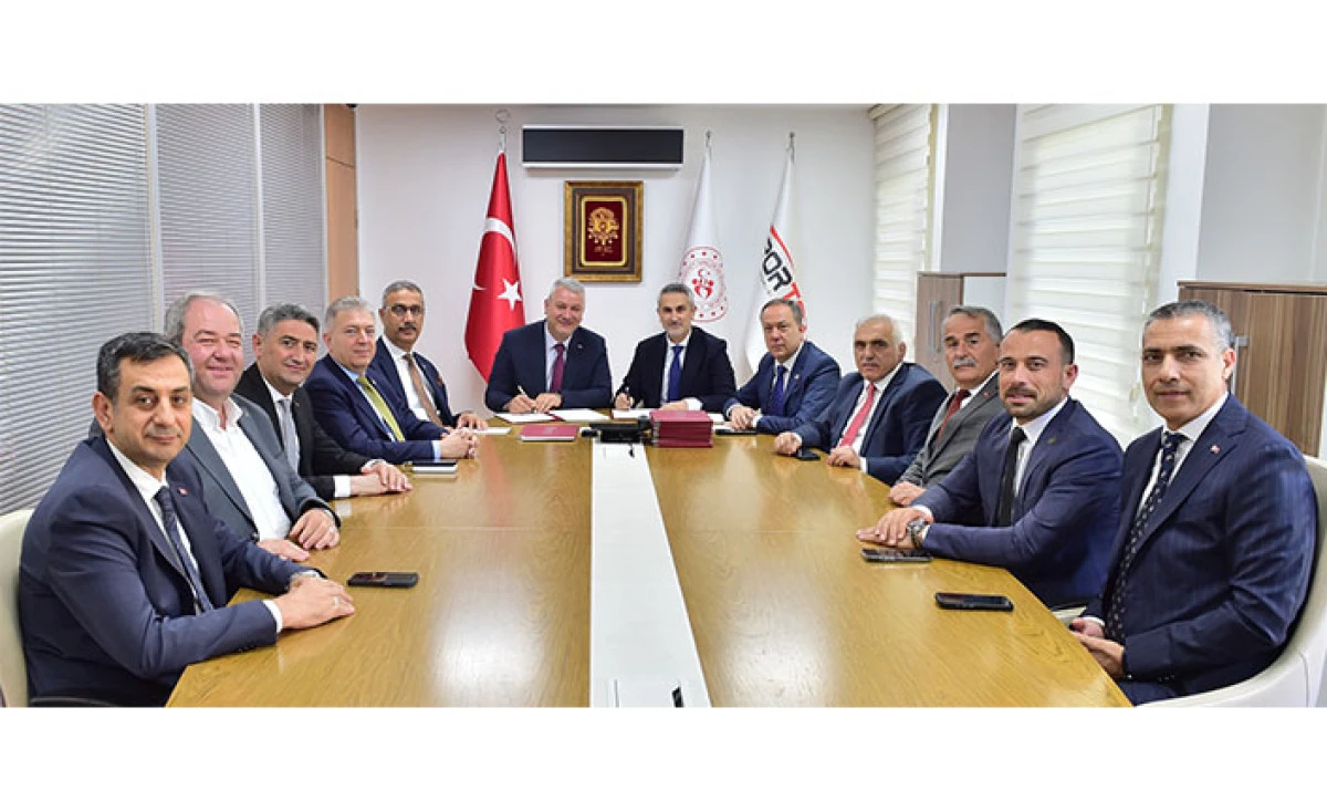 &Ccedil;elik&rsquo;ten Ankara&rsquo;da Yatırım Ve Hizmet Temasları