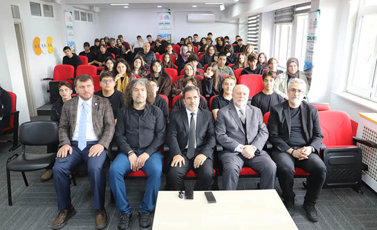 Cemil Meri&ccedil; Sosyal Bilimler Lisesi M&uuml;ft&uuml; Aşık&rsquo;ı Ağırladı