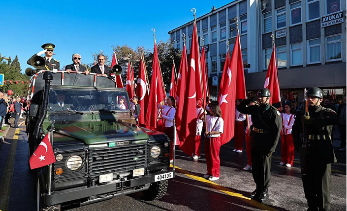 Cumhuriyetin 102. Yılı Kutlu Olsun