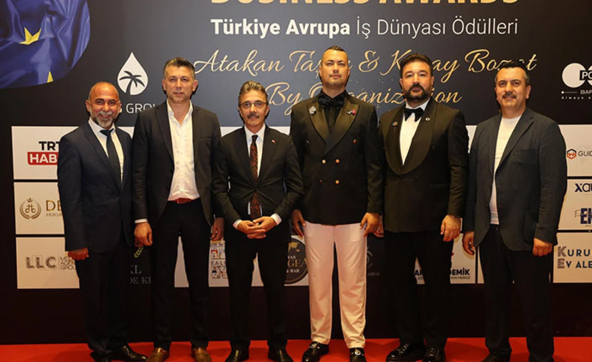 Din&ccedil;&rsquo;e Hizmet Başarı &Ouml;d&uuml;l&uuml;