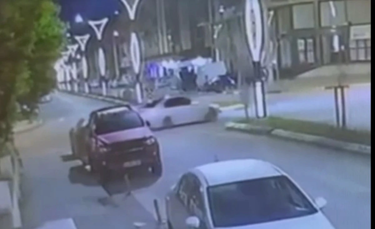 Drift Yapan S&uuml;r&uuml;c&uuml;y&uuml; Trafik Polisi Affetmedi