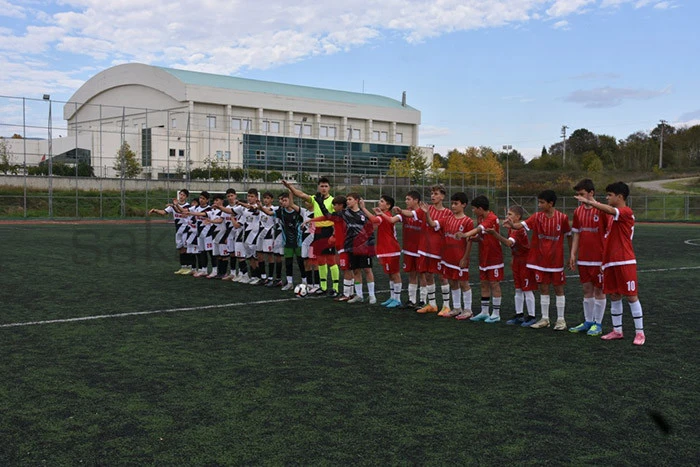 Hendekgücü:4  Kazimiyespor:1