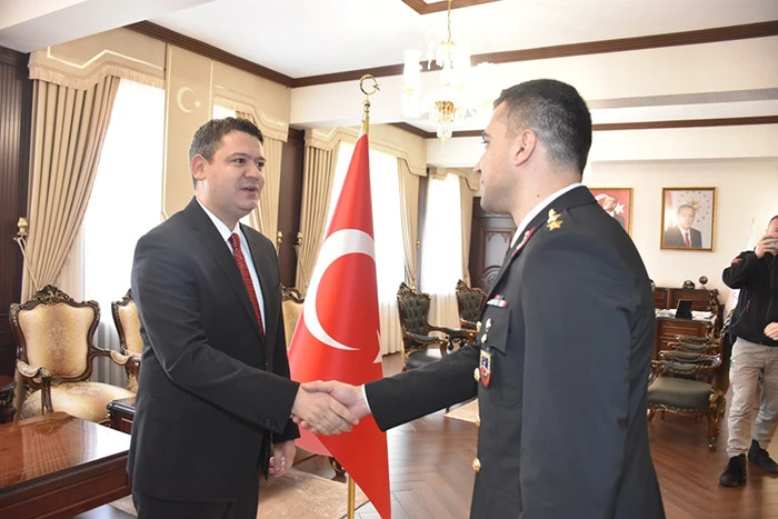 Cumhuriyetin 102. Yılında Hendek’te Çoşku Dolu Kutlama