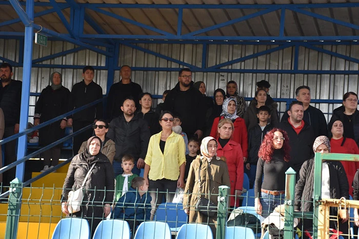 Cumhuriyetin 102. Yılında Hendek’te Çoşku Dolu Kutlama