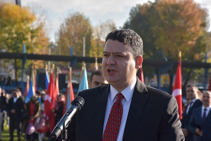 Cumhuriyetin 102. Yılında Hendek’te Çoşku Dolu Kutlama