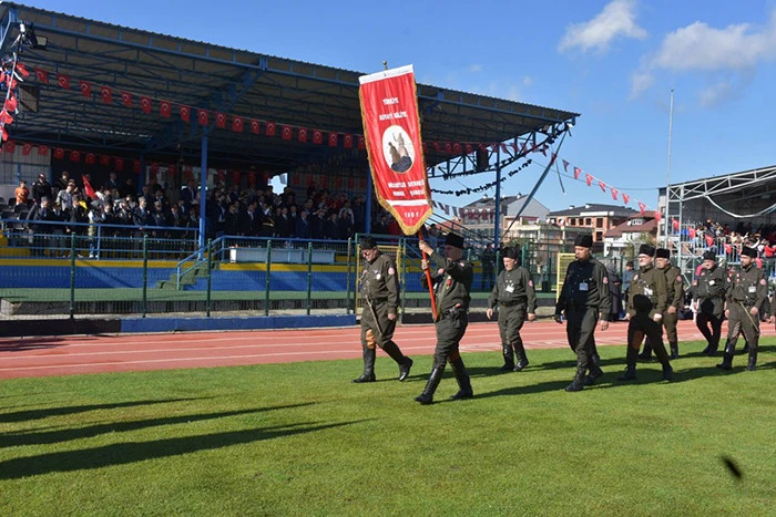 Cumhuriyetin 102. Yılında Hendek’te Çoşku Dolu Kutlama