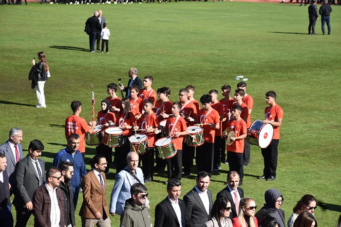 Cumhuriyetin 102. Yılında Hendek’te Çoşku Dolu Kutlama