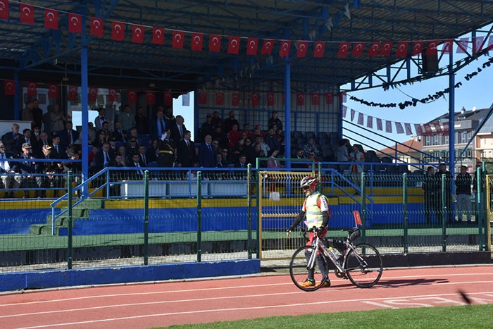Cumhuriyetin 102. Yılında Hendek’te Çoşku Dolu Kutlama