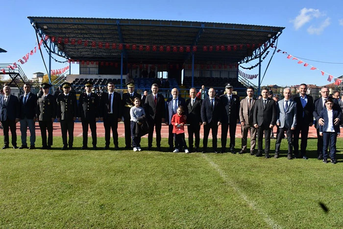 Cumhuriyetin 102. Yılında Hendek’te Çoşku Dolu Kutlama