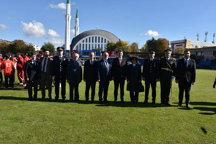 Cumhuriyetin 102. Yılında Hendek’te Çoşku Dolu Kutlama