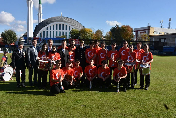 Cumhuriyetin 102. Yılında Hendek’te Çoşku Dolu Kutlama