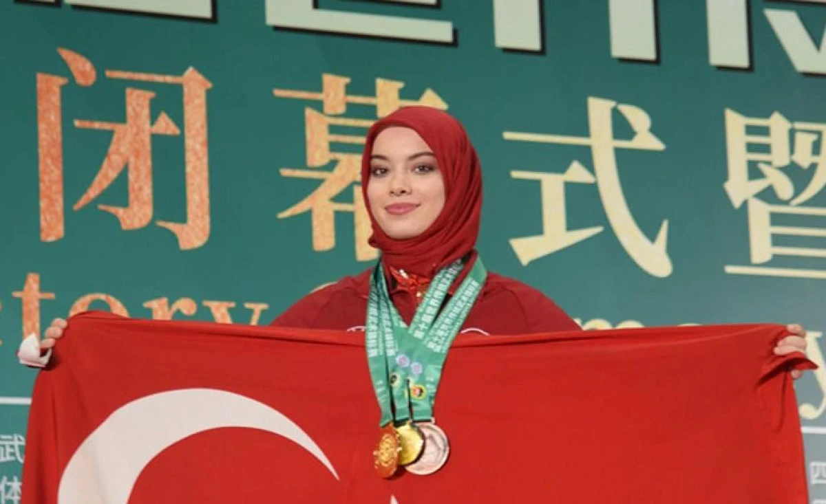 D&uuml;nya Kung-Fu Şampiyonası&rsquo;nda SUB&Uuml; r&uuml;zg&acirc;rı