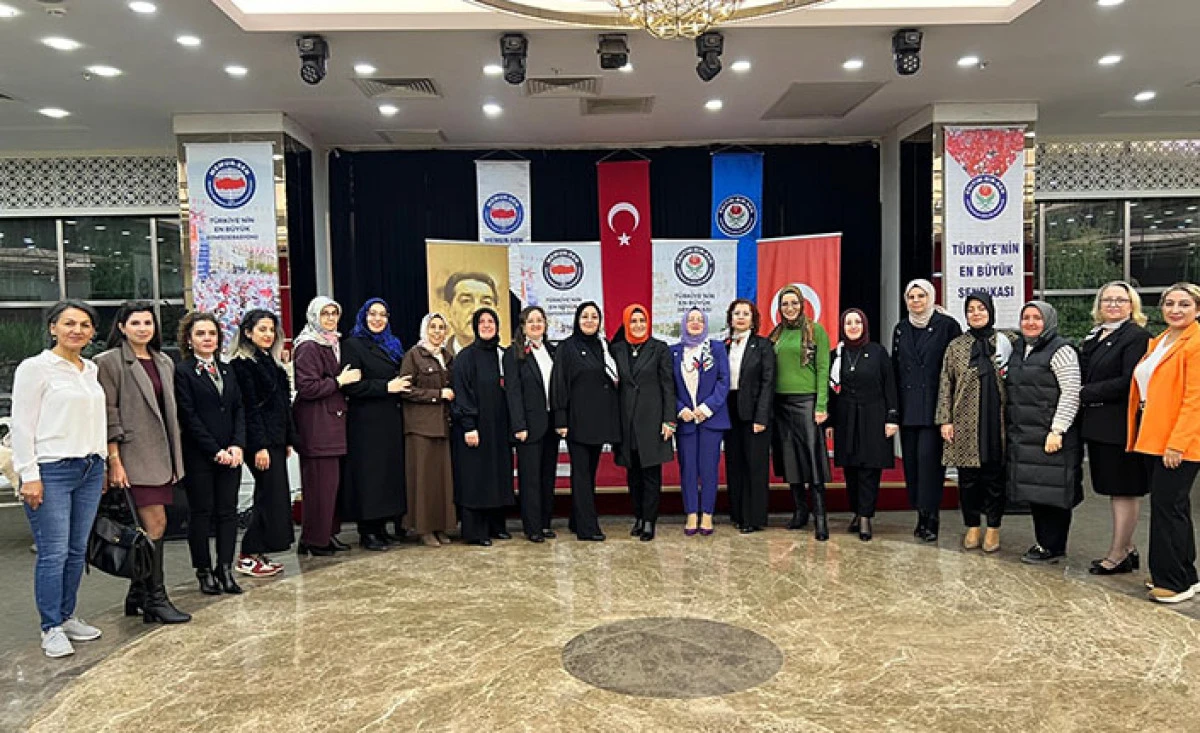 Eğitim-Bir-Sen’li Kadınlar; Anayasa Değişsin, Aile Korunsun