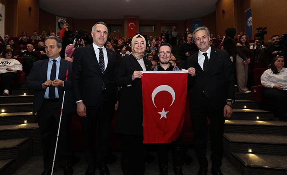 Engelsiz Bir Şehir İ&ccedil;in Gayretle &Ccedil;alışıyoruz