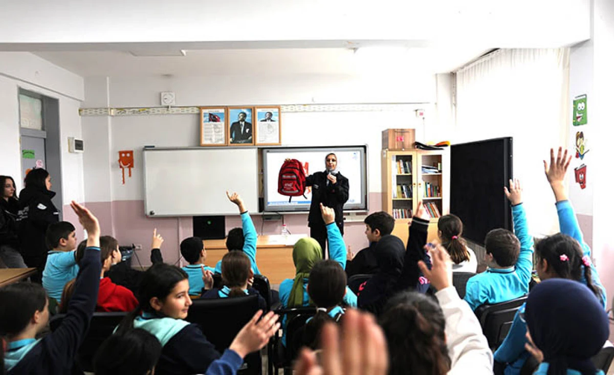 Erenler&rsquo;de Afetlere Karşı Bilin&ccedil;li Nesiller