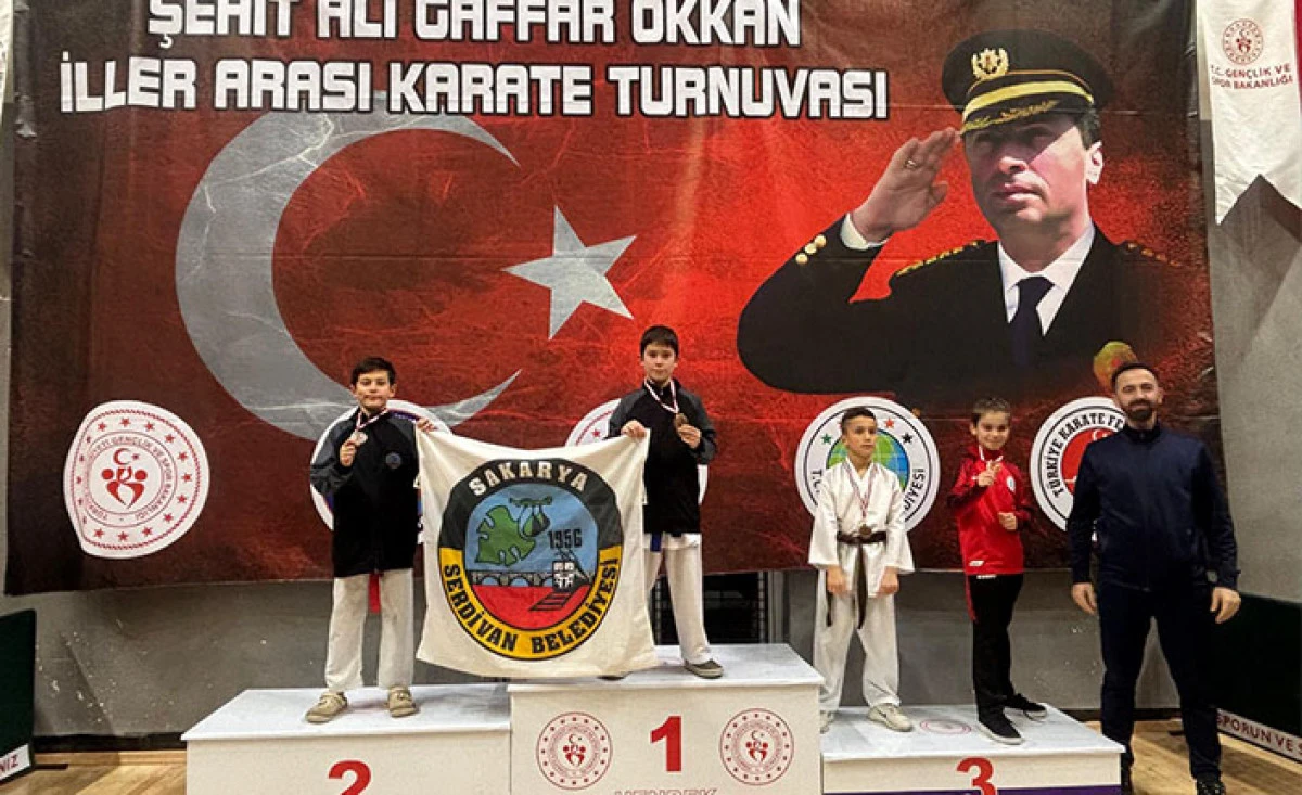 Gaffar Okkan Turnuvası&rsquo;na Serdivan Damgası: 17 Madalya ile B&uuml;y&uuml;k Başarı