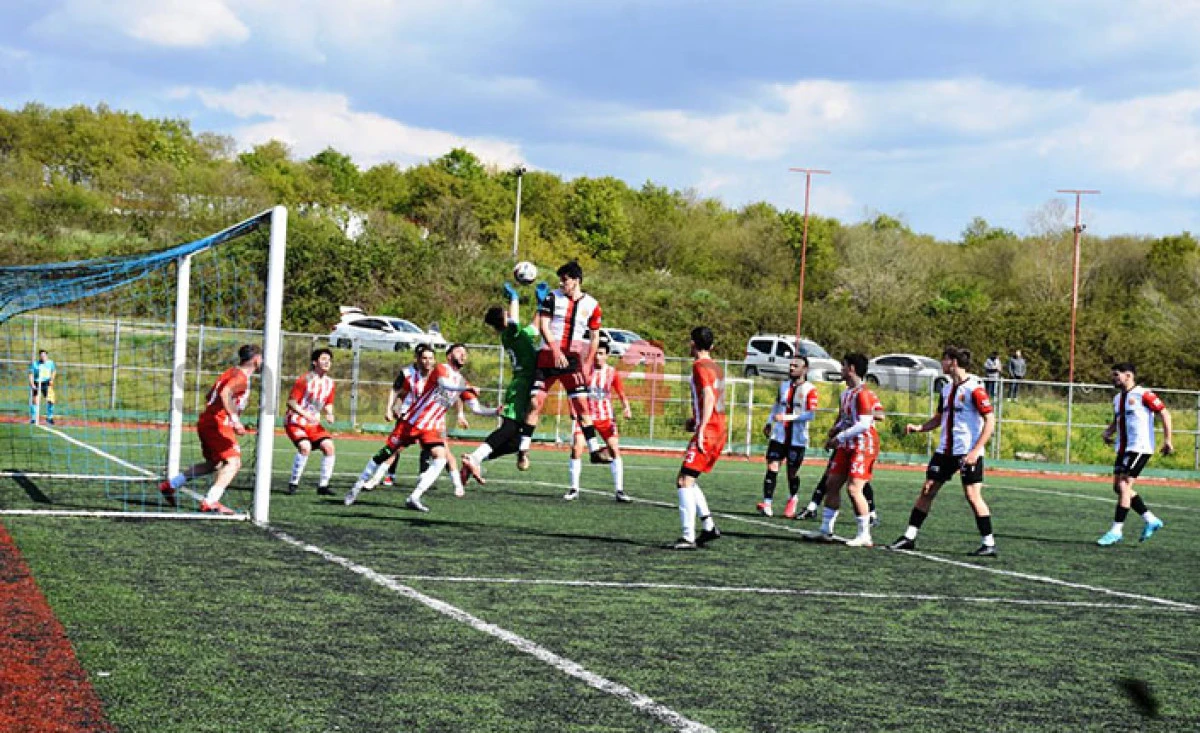 Hendek Boğazspor Tecr&uuml;besiyle Kazandı