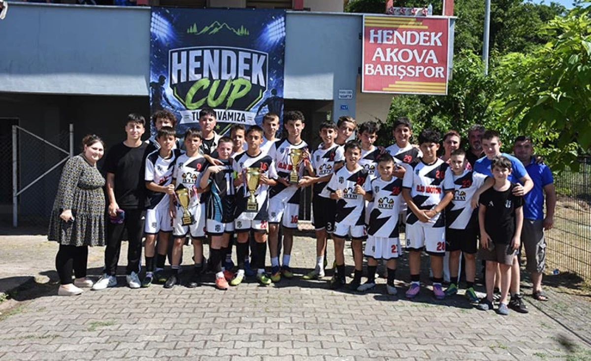 Hendek CUP Turnuvasının Şampiyonu Hendekg&uuml;c&uuml; Oldu