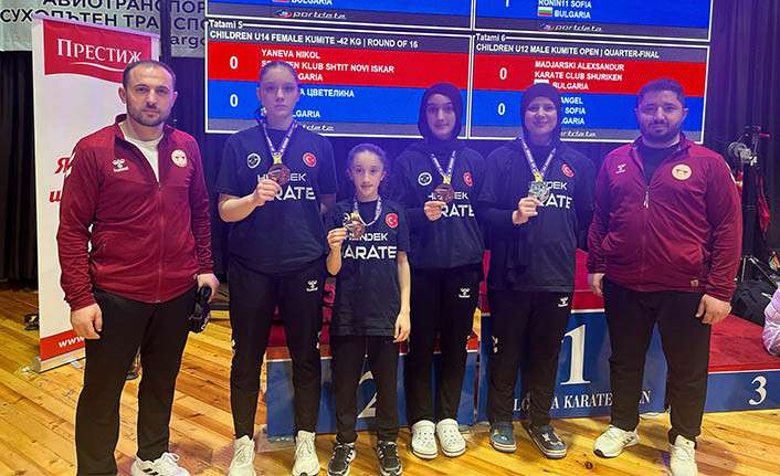 Hendek Karate Spor Kulübü turnuvayı 4 madalya İle Tamamladı