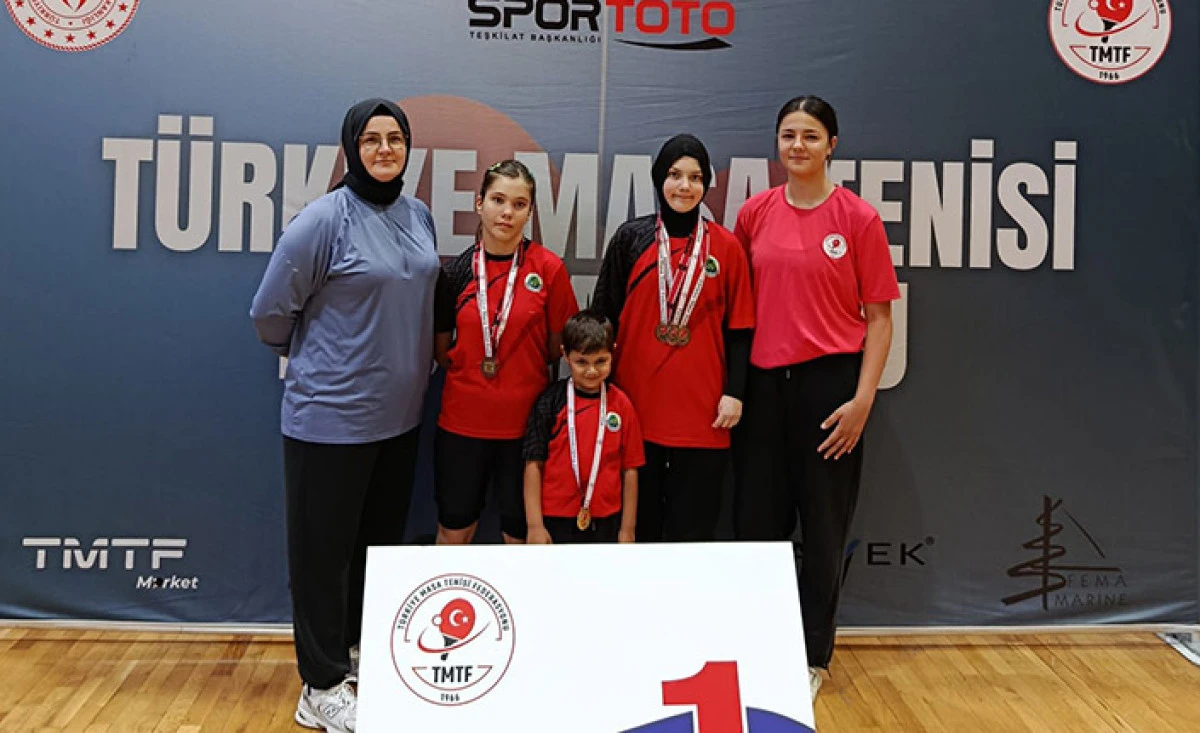 Hendek Olimpik Spor Kul&uuml;b&uuml; Para Masa Tenisinde Ankara'dan Şampiyonlarla D&ouml;nd&uuml;